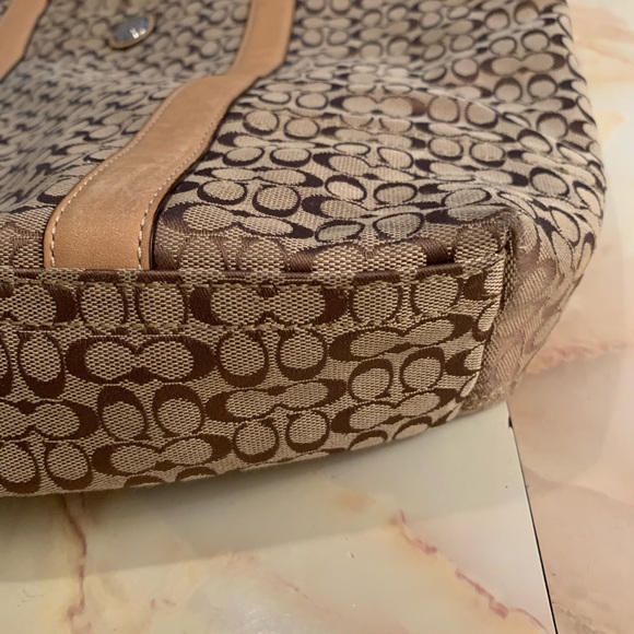 ♦️𝗦𝗢𝗟𝗗♦️ VTG coach large shoulder tote bag - Picture 6 of 16